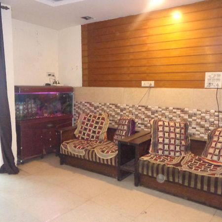 Silver Residency Hotel New Delhi Exterior foto