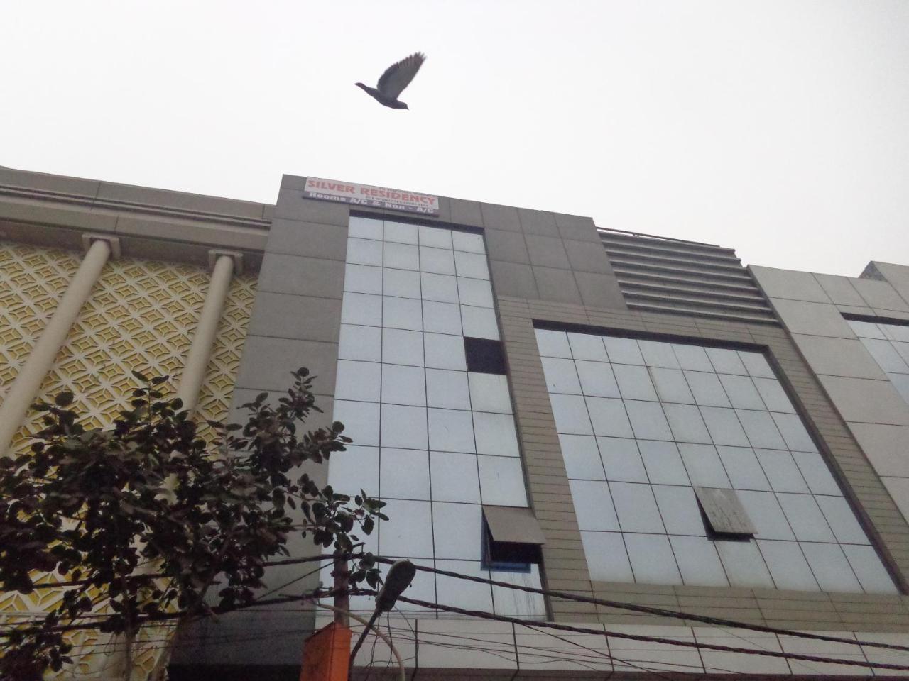 Silver Residency Hotel New Delhi Exterior foto
