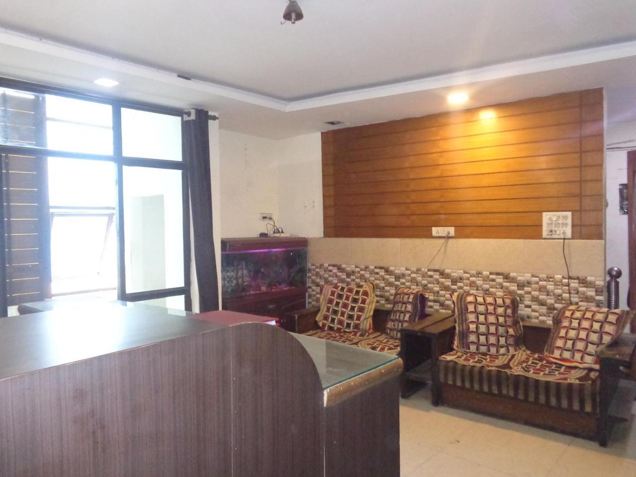 Silver Residency Hotel New Delhi Exterior foto